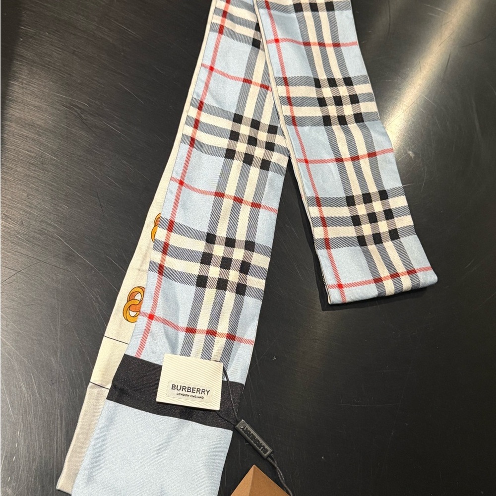 Burberry Light Blue Plaid Scarf Twilly Reversible and Authentic